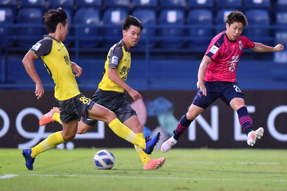 关于赛地聚焦：亚冠加时末段热度飙升，广东宏远完成体检，悬念犹存，团队化学反应显著的信息